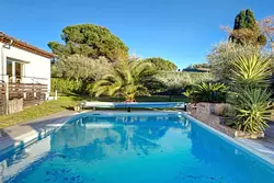 Photos  Maison à vendre La Garde-Freinet 83680