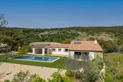 Photos  Maison de campagne à vendre Le Plan-de-la-Tour 83120