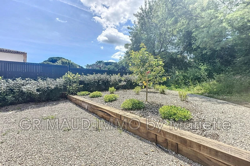Vente mazet Grimaud  