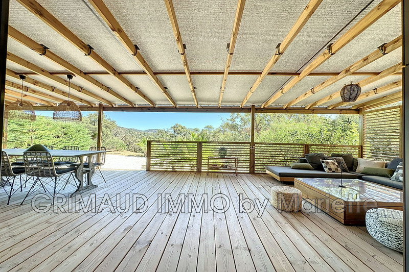 Photo n°2 - Vente Maison chalet La Garde-Freinet 83680 - 110 000 €