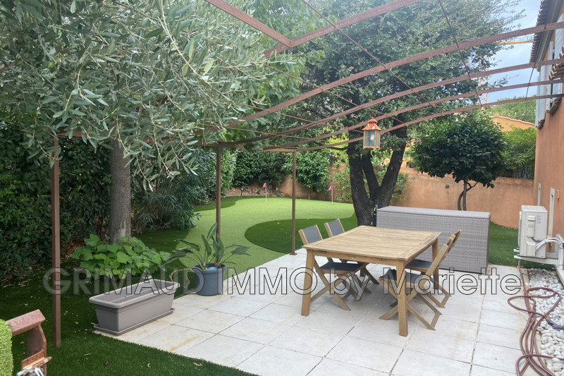 Photo n°6 - Vente Maison villa provençale Cogolin 83310 - 799 000 €