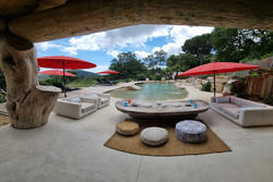 Photos  Maison Villa contemporaine à vendre La Garde-Freinet 83680