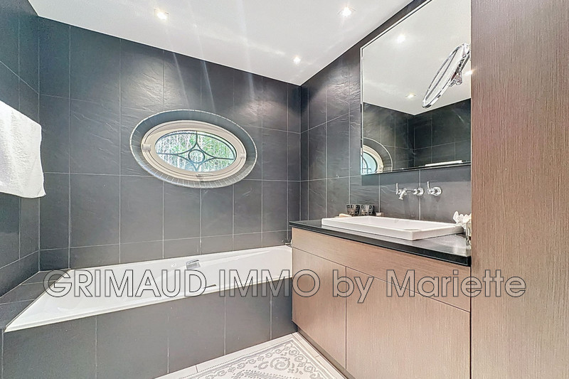 Vente bastide Grimaud  