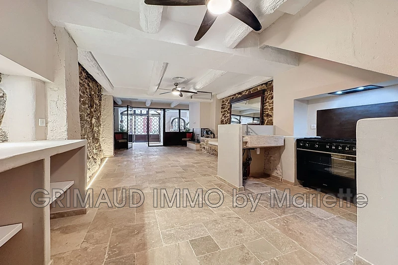 Vente maison de village Grimaud  