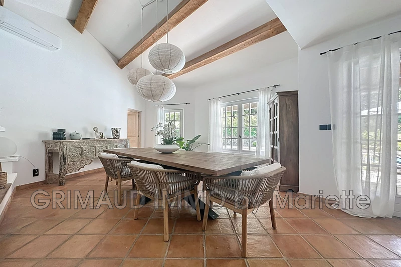 Photo n°7 - Vente Maison villa provençale La Garde-Freinet 83680 - 1 479 000 €
