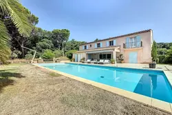 Photos  Maison à vendre Grimaud 83310