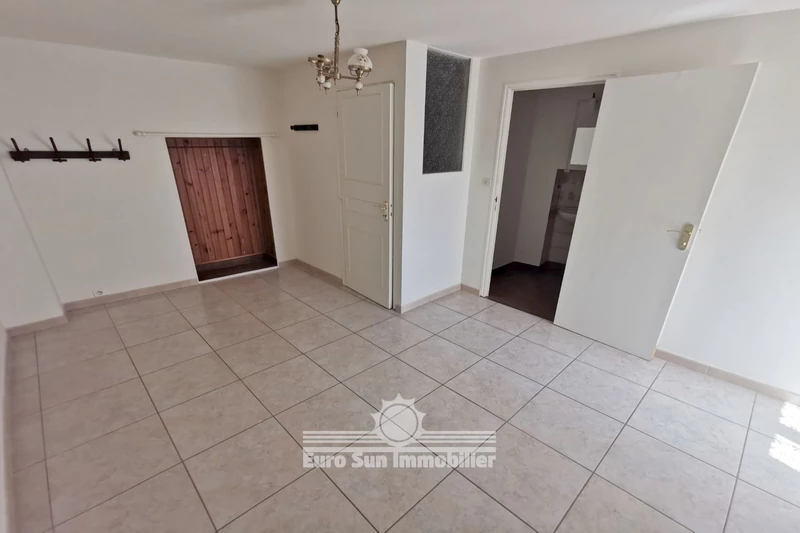 Photo Maison de village Nissan-lez-Enserune   achat maison de village  2 chambres   54&nbsp;m&sup2;