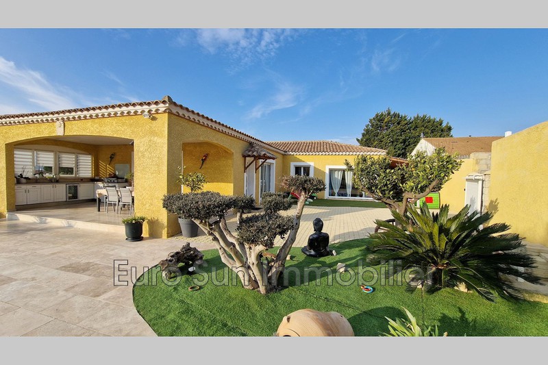 Photo Villa Nissan-lez-Enserune   to buy villa  4 bedroom   134&nbsp;m&sup2;