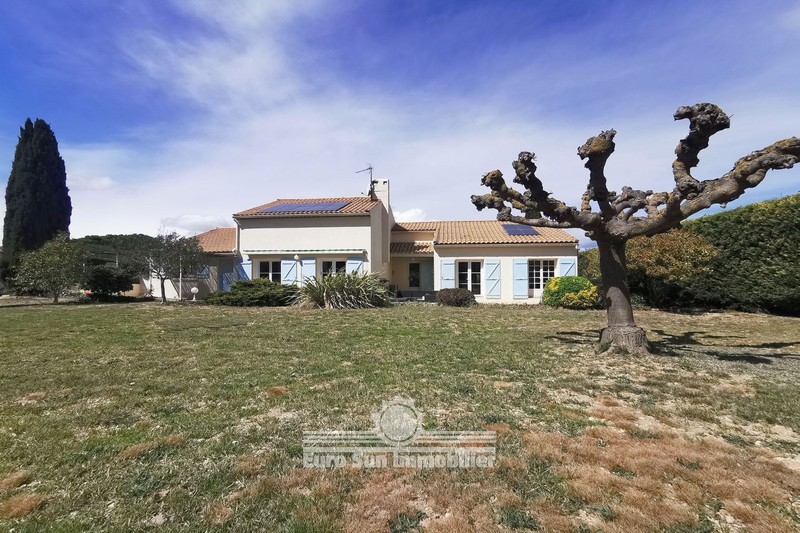 Photo Villa Nissan-lez-Enserune   to buy villa  5 bedroom   141&nbsp;m&sup2;