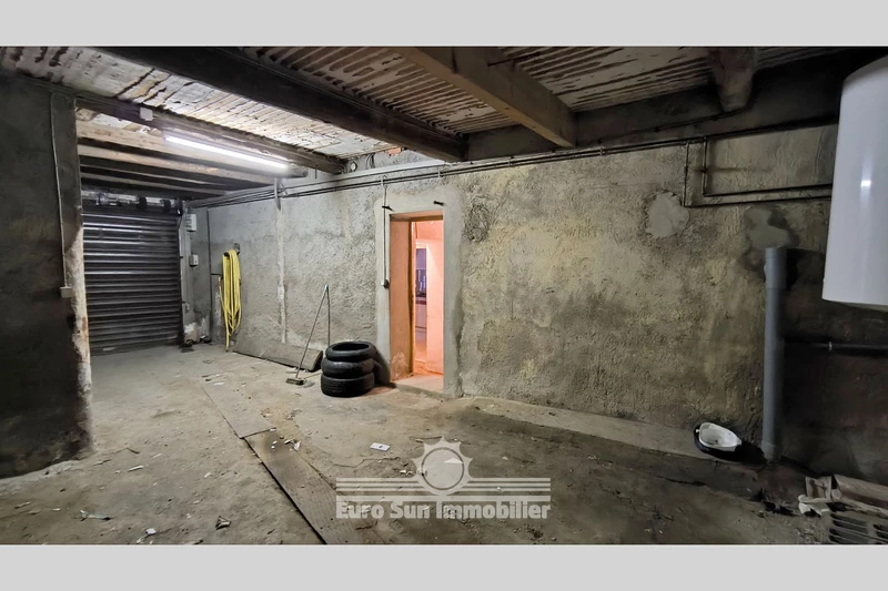 Photo Village house Nissan-lez-Enserune   to buy village house  3 bedroom   122&nbsp;m&sup2;