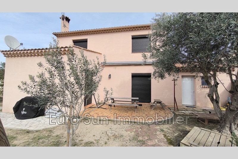 Photo Villa Nissan-lez-Enserune   to buy villa  5 bedroom   145&nbsp;m&sup2;