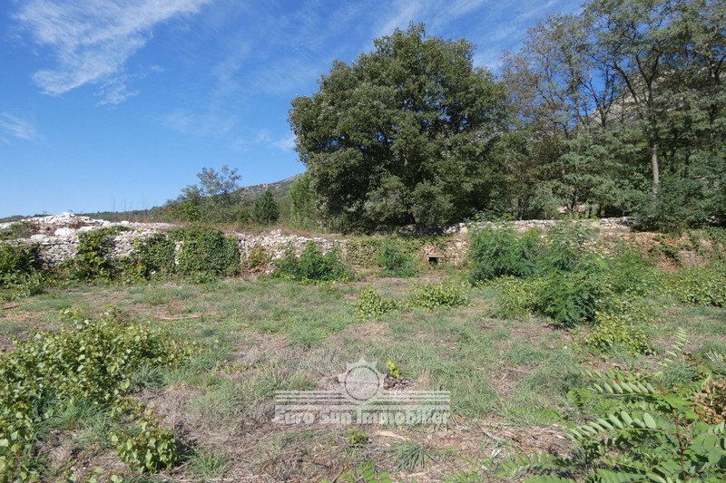 Photo Terrain Colombières-sur-Orb achat terrain 632 m²