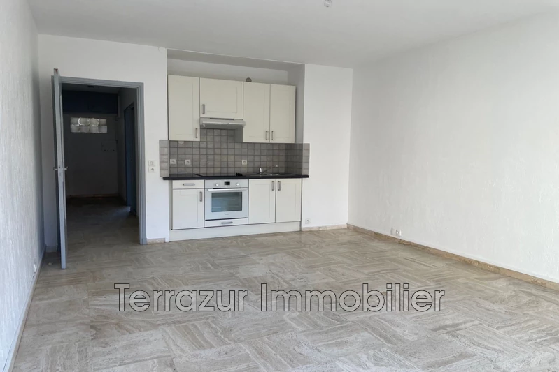 appartement  Juan-les-Pins Centre-ville  40&nbsp;m&sup2; -   