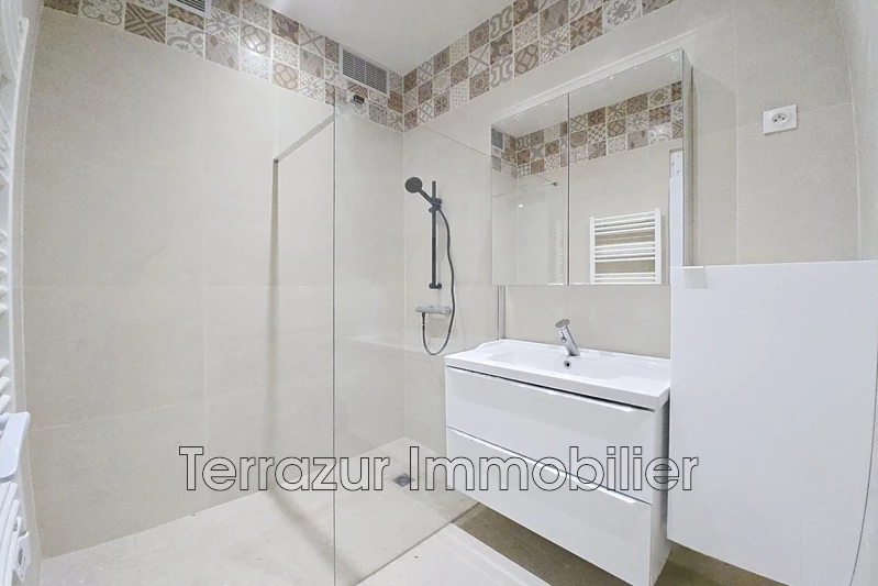 Location appartement Le Cannet  