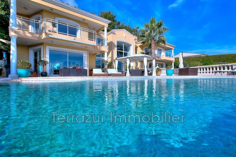 Photo Propriété Golfe-Juan Très résidentiel, achat propriété 5 chambres 765 m²