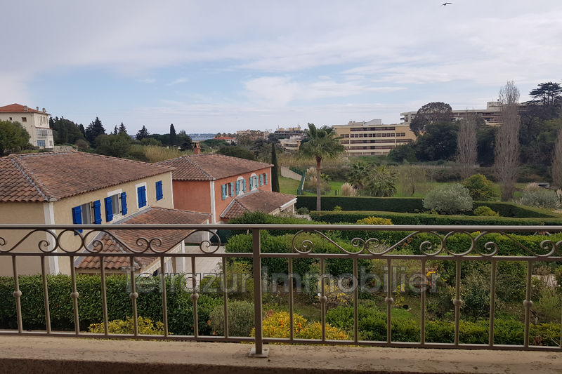 Photo Apartment Golfe-Juan Proche toutes commodités, to buy apartment 2 rooms 48 m²