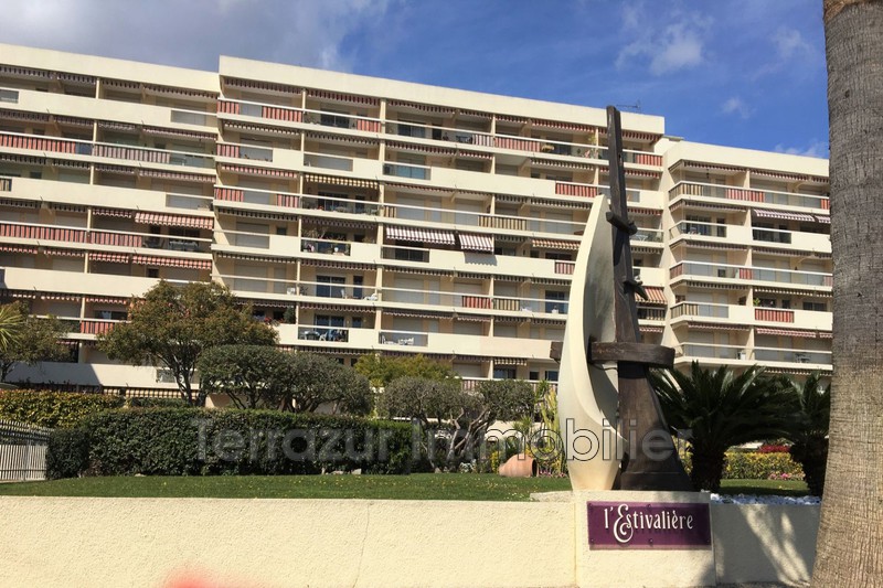 Photo Apartment Golfe-Juan Centre-ville, to buy apartment 2 rooms 56 m²