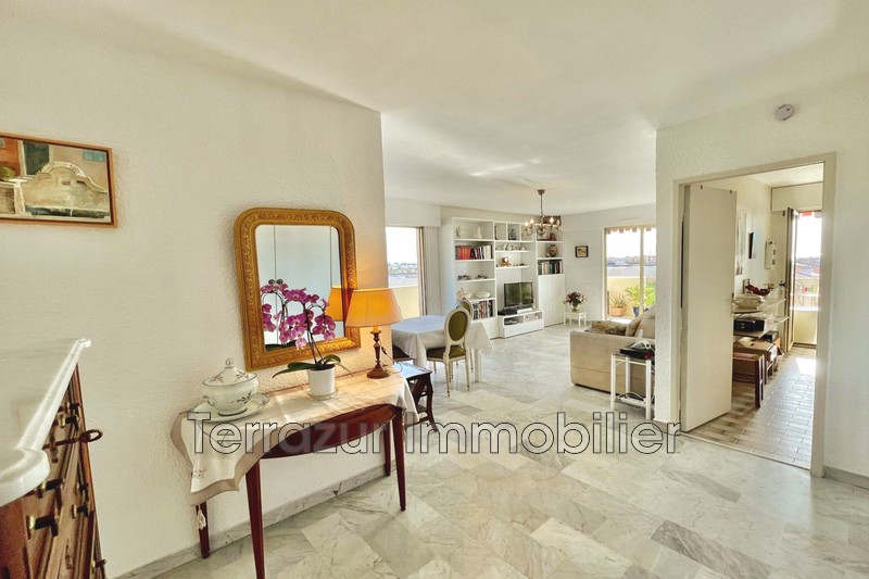 Photo Appartement Golfe-Juan Centre-ville, achat appartement 4 pièces 76 m²