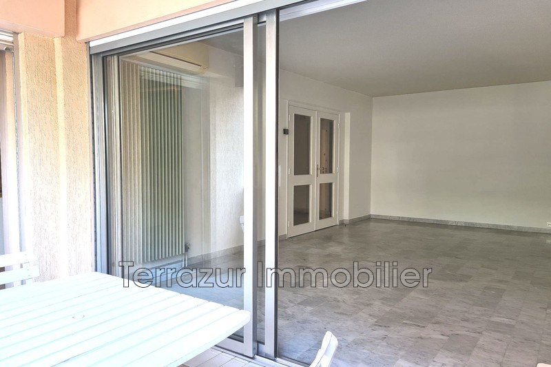 Photo Appartement Golfe-Juan Centre-ville, achat appartement 2 pièces 53 m²