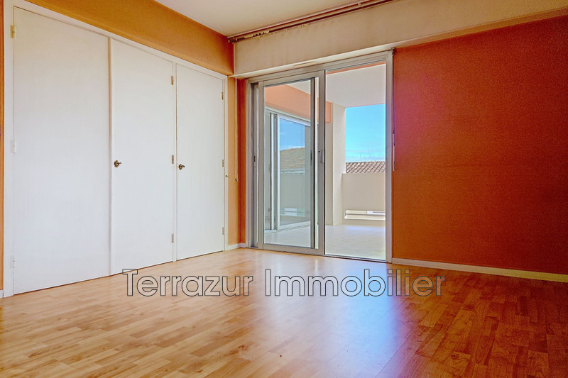 Vente traversant Golfe-Juan  