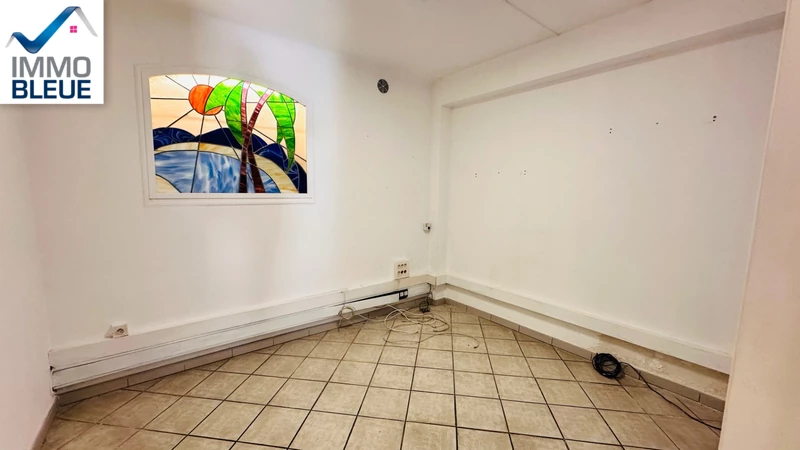 Professionnel local commercial Martigues  