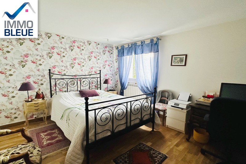 Vente villa Saint-Mitre-les-Remparts  