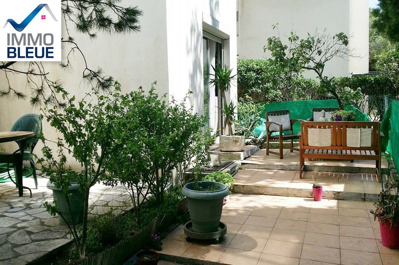 Photo Apartment Martigues Ferrières, to buy apartment 6 room 117 m²