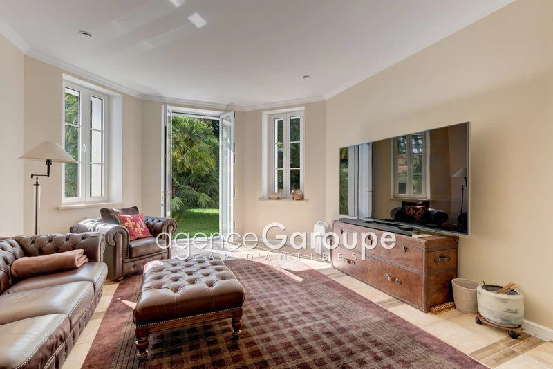 Vente villa Antibes  