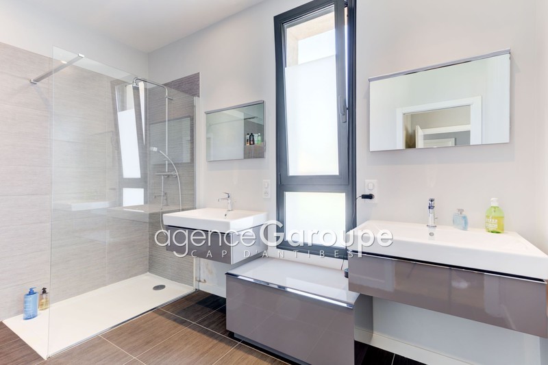Vente maison contemporaine Cap d'Antibes  