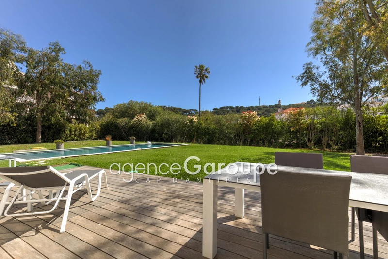 Vente maison contemporaine Cap d'Antibes  