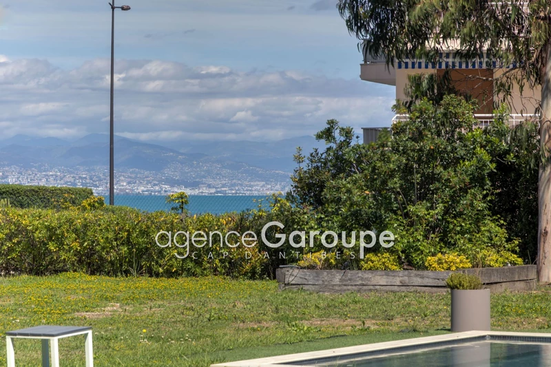 Vente maison contemporaine Cap d'Antibes  
