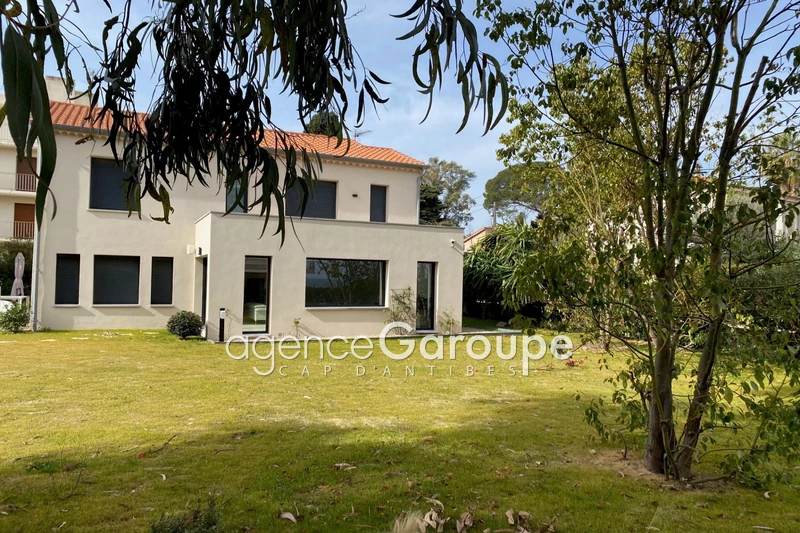 Vente maison contemporaine Cap d'Antibes  