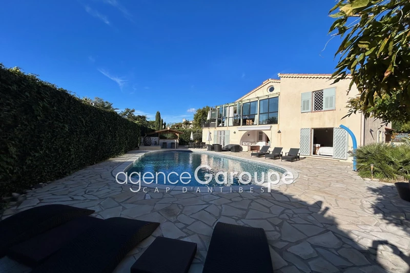 Vente villa Cap d'Antibes  