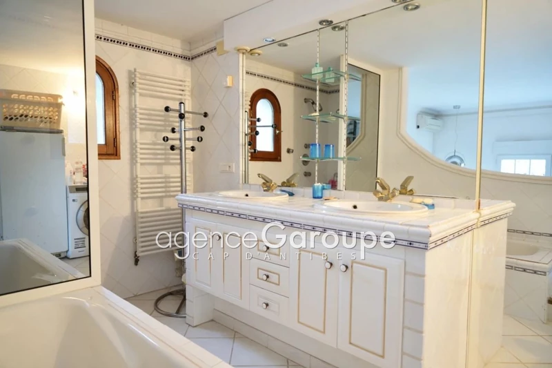 Vente bastidon Cap d'Antibes  