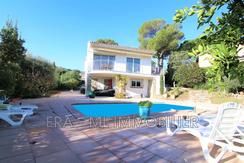 Photo n°1 - Vente Maison villa provençale Les Issambres 83380 - 955 000 €