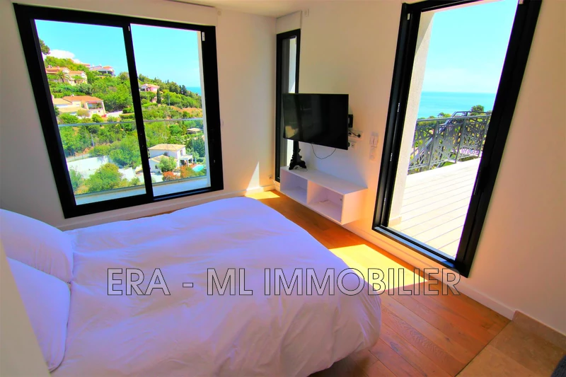 Vente maison contemporaine Les Issambres  