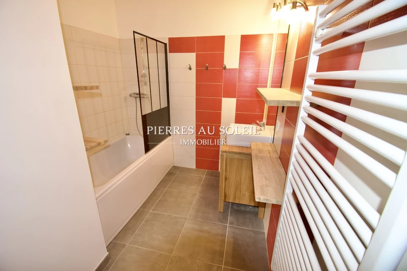 Location appartement Dio-et-Valquières  