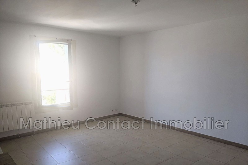 Photo Appartement Générac Village, Location appartement 1 pièce 25 m²
