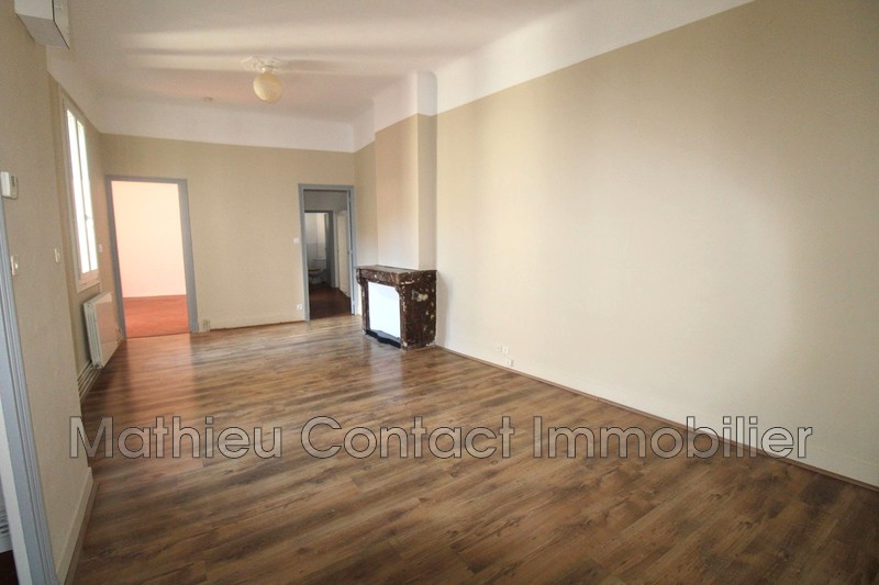 Photo Appartement Nîmes Ecusson, Location appartement 4 pièces 99 m²