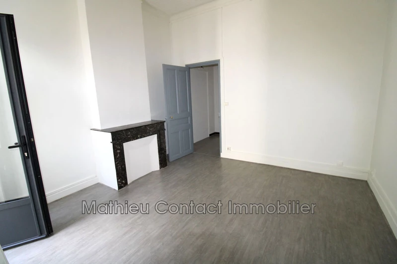Photo Appartement Nîmes Marronniers,  Location appartement  2 pièces   44&nbsp;m&sup2;