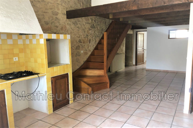 Photo Appartement Milhaud Village, Location appartement 3 pièces 60 m²