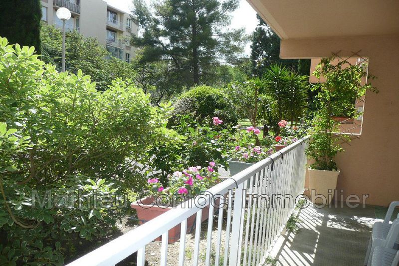 Photo Appartement Nîmes Route d'uzes, Location appartement 3 pièces 67 m²