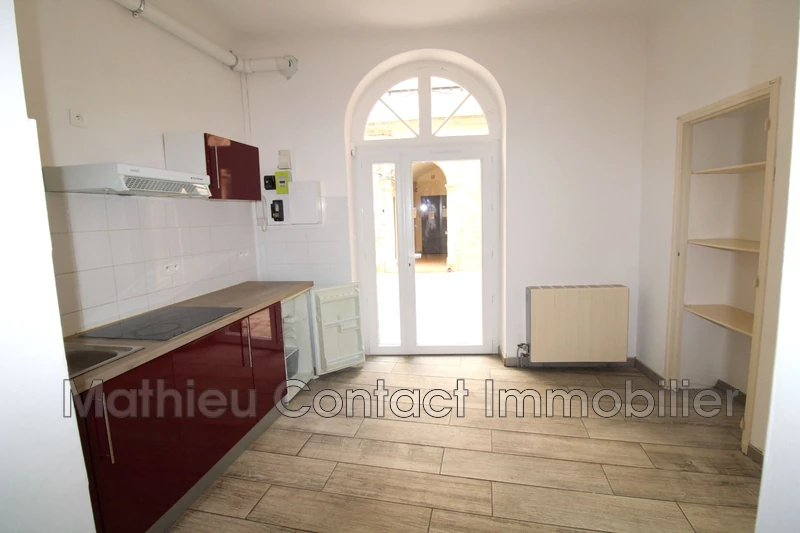 Photo Apartment Nîmes Ecusson, Hire apartment 1 room 28 m²