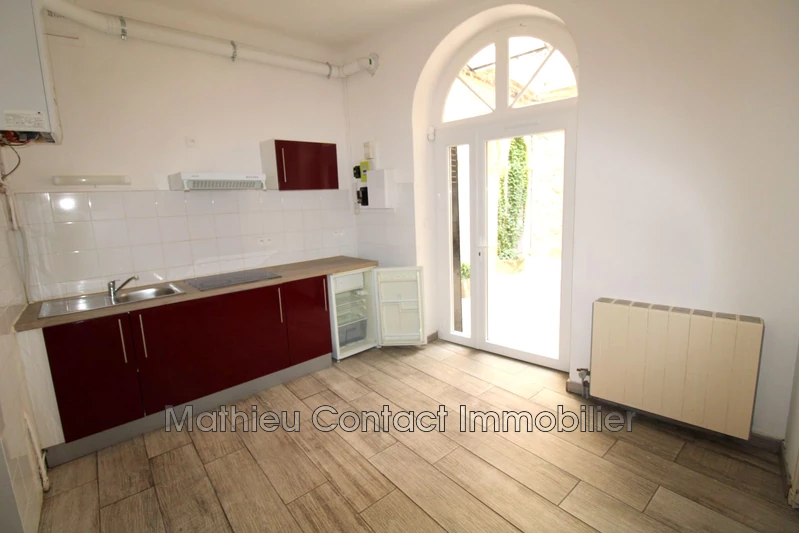Photo Appartement Nîmes Ecusson,  Location appartement  1 pièce   28&nbsp;m&sup2;