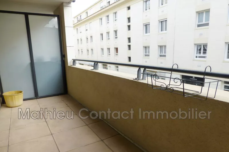 Photo Appartement Nîmes Centre-ville,  Location appartement  2 pièces   49&nbsp;m&sup2;