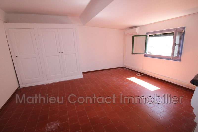 Photo Appartement Nîmes Ecusson,  Location appartement  5 pièces   100&nbsp;m&sup2;