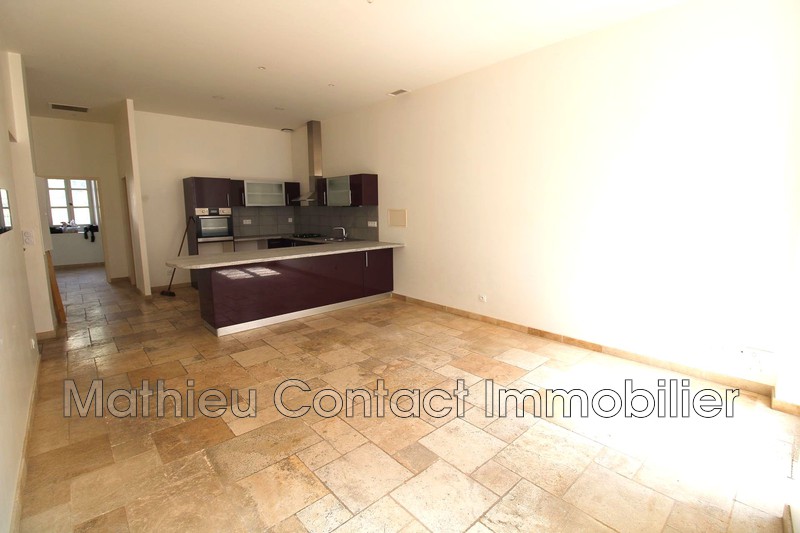 Photo Appartement Nîmes Centre-ville, Location appartement 2 pièces 60 m²