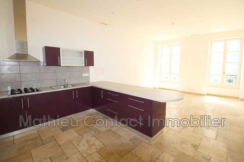 Photo Appartement Nîmes Centre-ville, Location appartement 2 pièces 60 m²