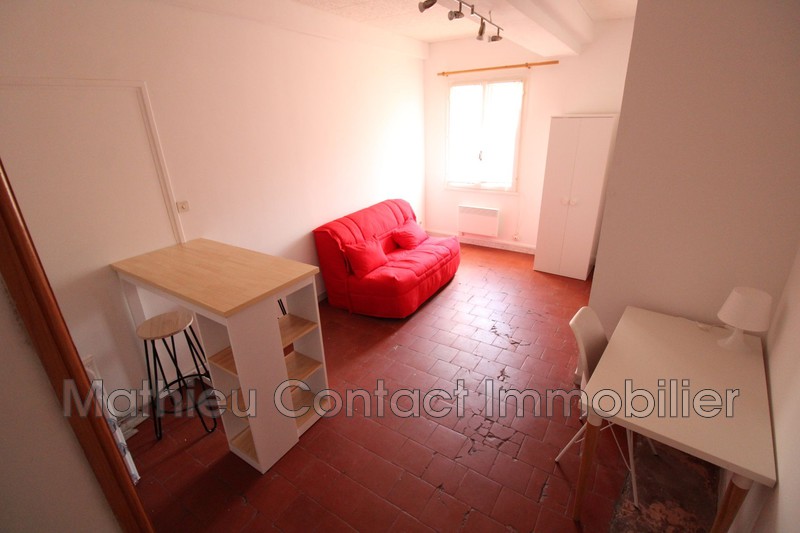 Photo Appartement Nîmes Ecusson, Location appartement 1 pièce 17 m²