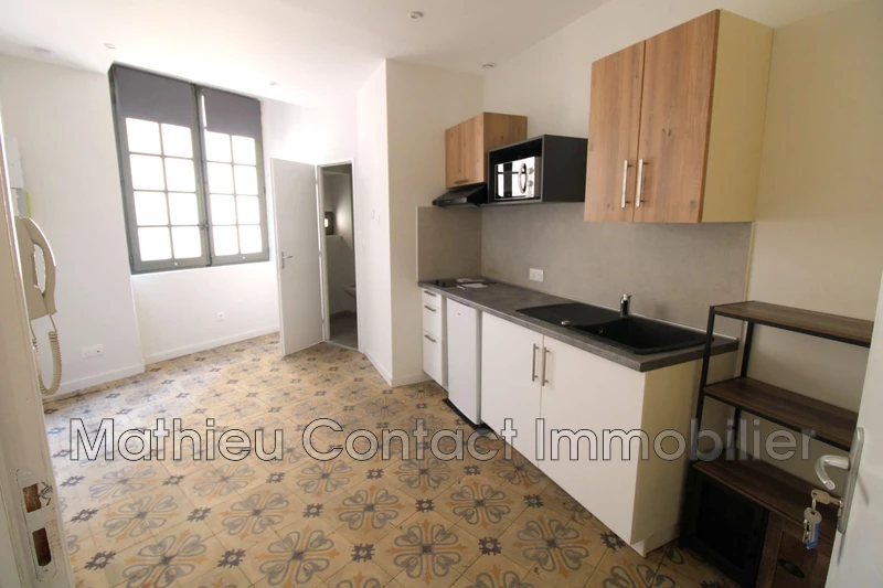 Photo Apartment Nîmes Ecusson, Hire apartment 1 room 16 m²